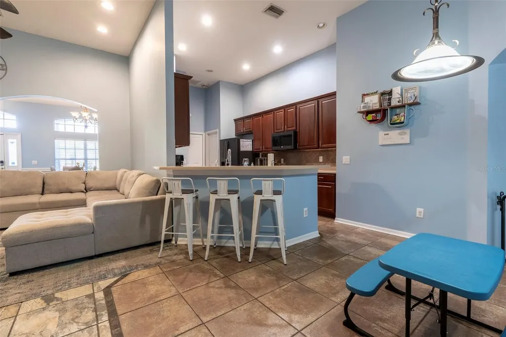 7605 Nottinghill Sky Drive Apollo Beach FL 33572