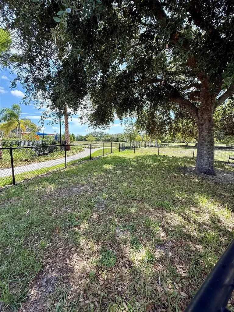 7605 Nottinghill Sky Drive Apollo Beach FL 33572