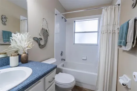 7605 Nottinghill Sky Drive Apollo Beach FL 33572