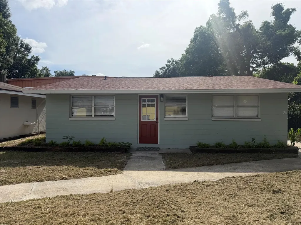 3009 W Waters Avenue Tampa FL 33614