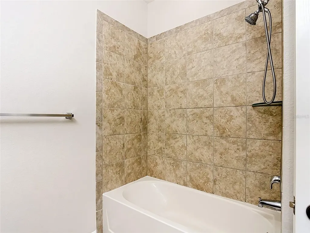 2687 Gaspirilla Circle Kissimmee FL 34746