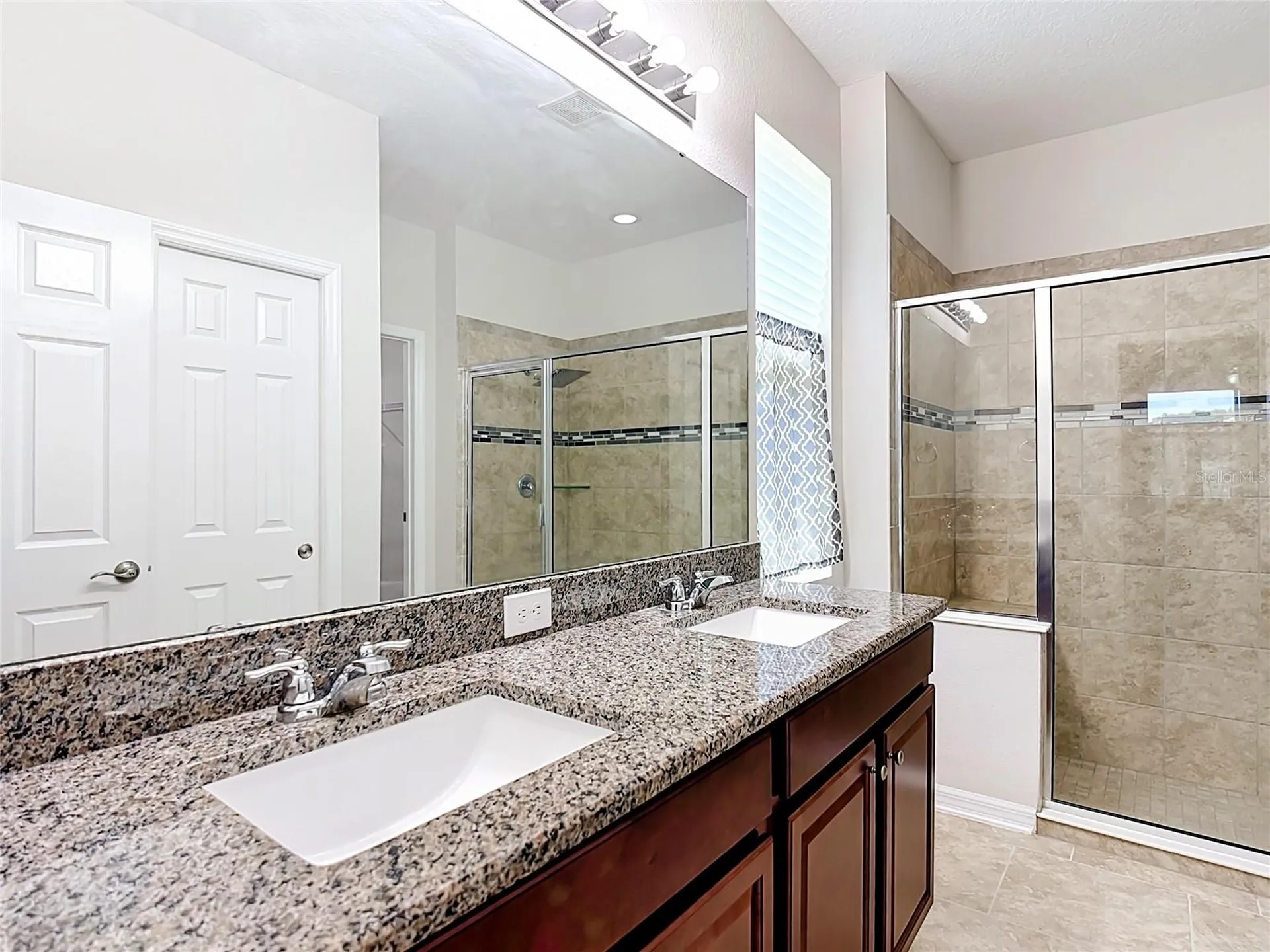 2687 Gaspirilla Circle Kissimmee FL 34746