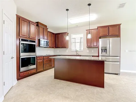 2687 Gaspirilla Circle Kissimmee FL 34746