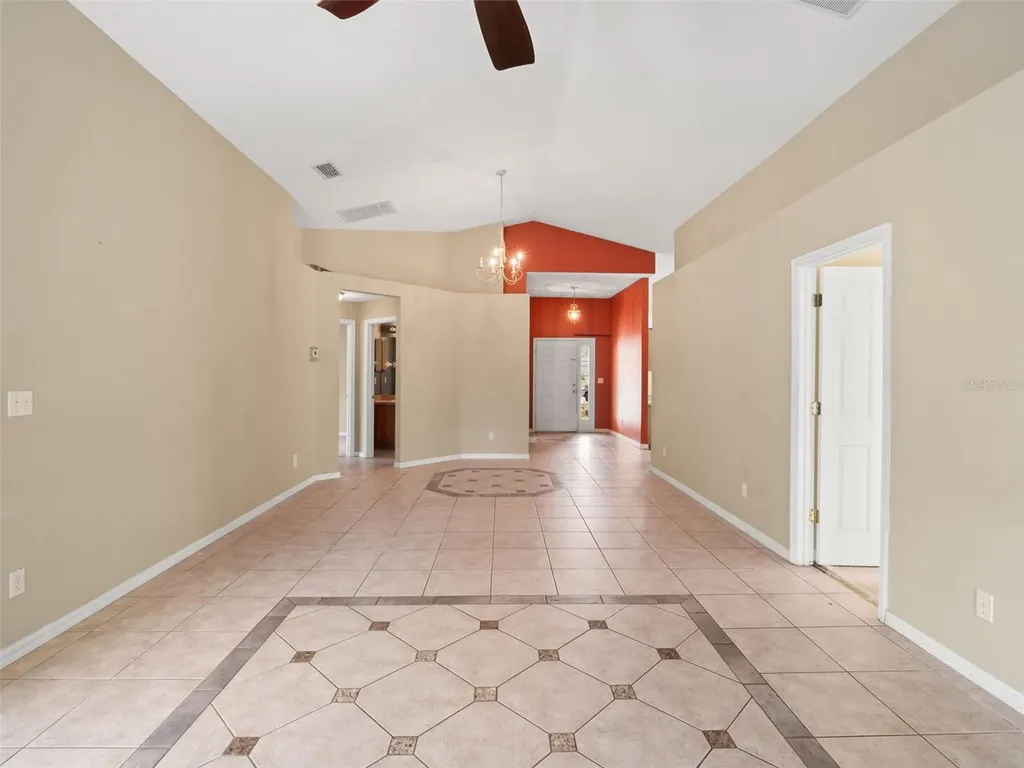 2318 Barons Court Tavares FL 32778