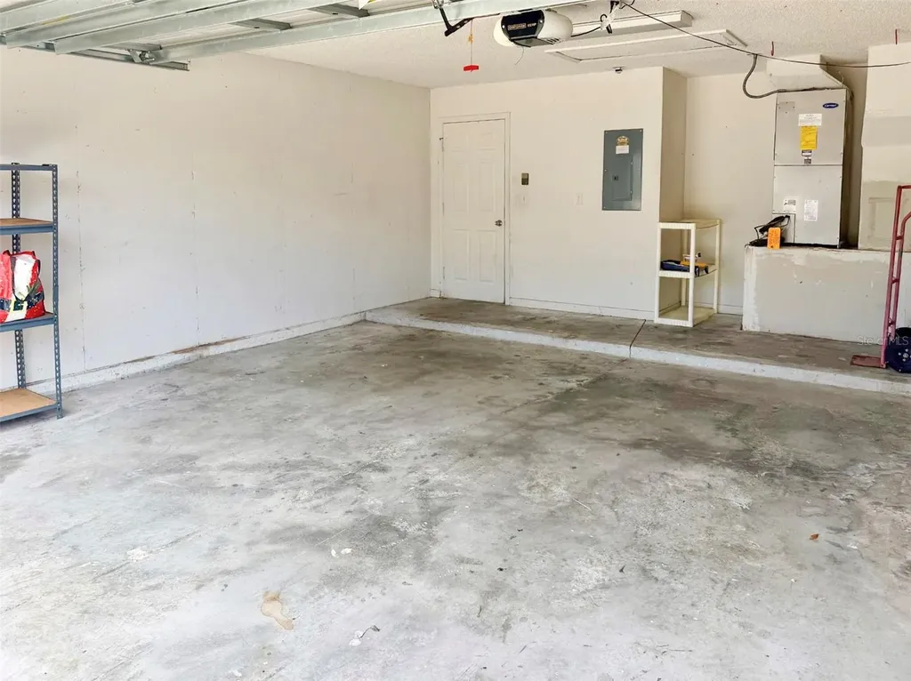 2318 Barons Court Tavares FL 32778