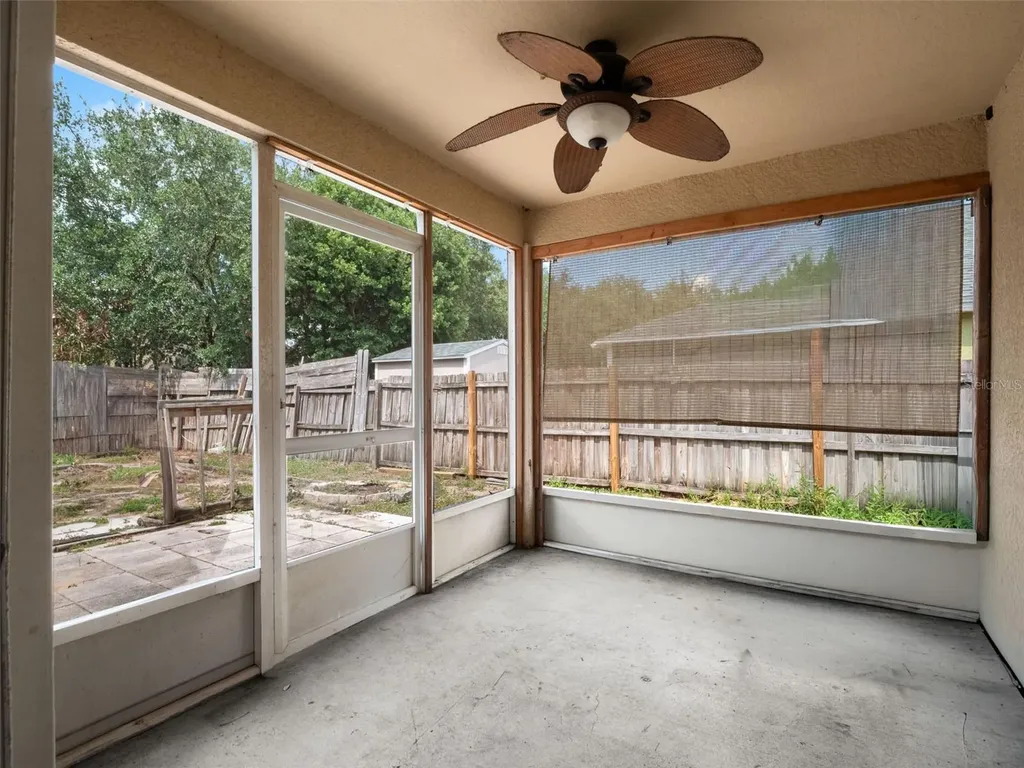 2318 Barons Court Tavares FL 32778