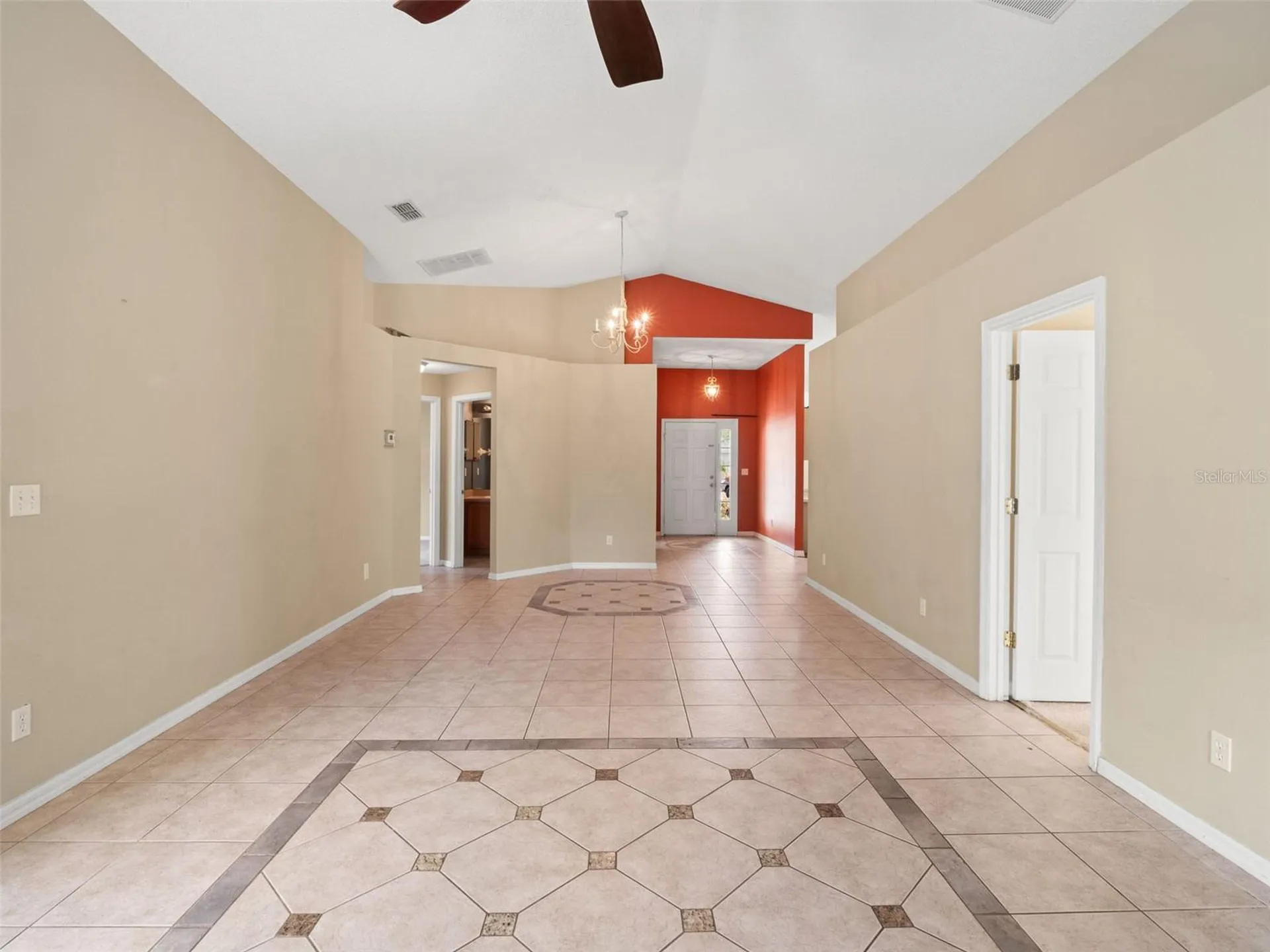 2318 Barons Court Tavares FL 32778