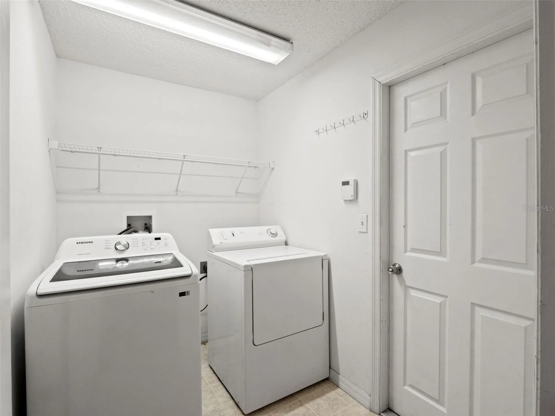 2318 Barons Court Tavares FL 32778