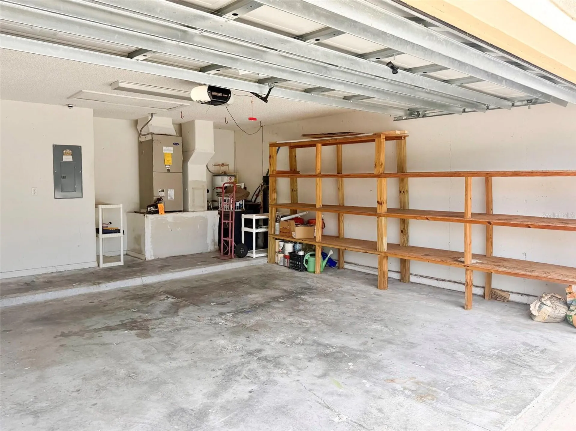 2318 Barons Court Tavares FL 32778