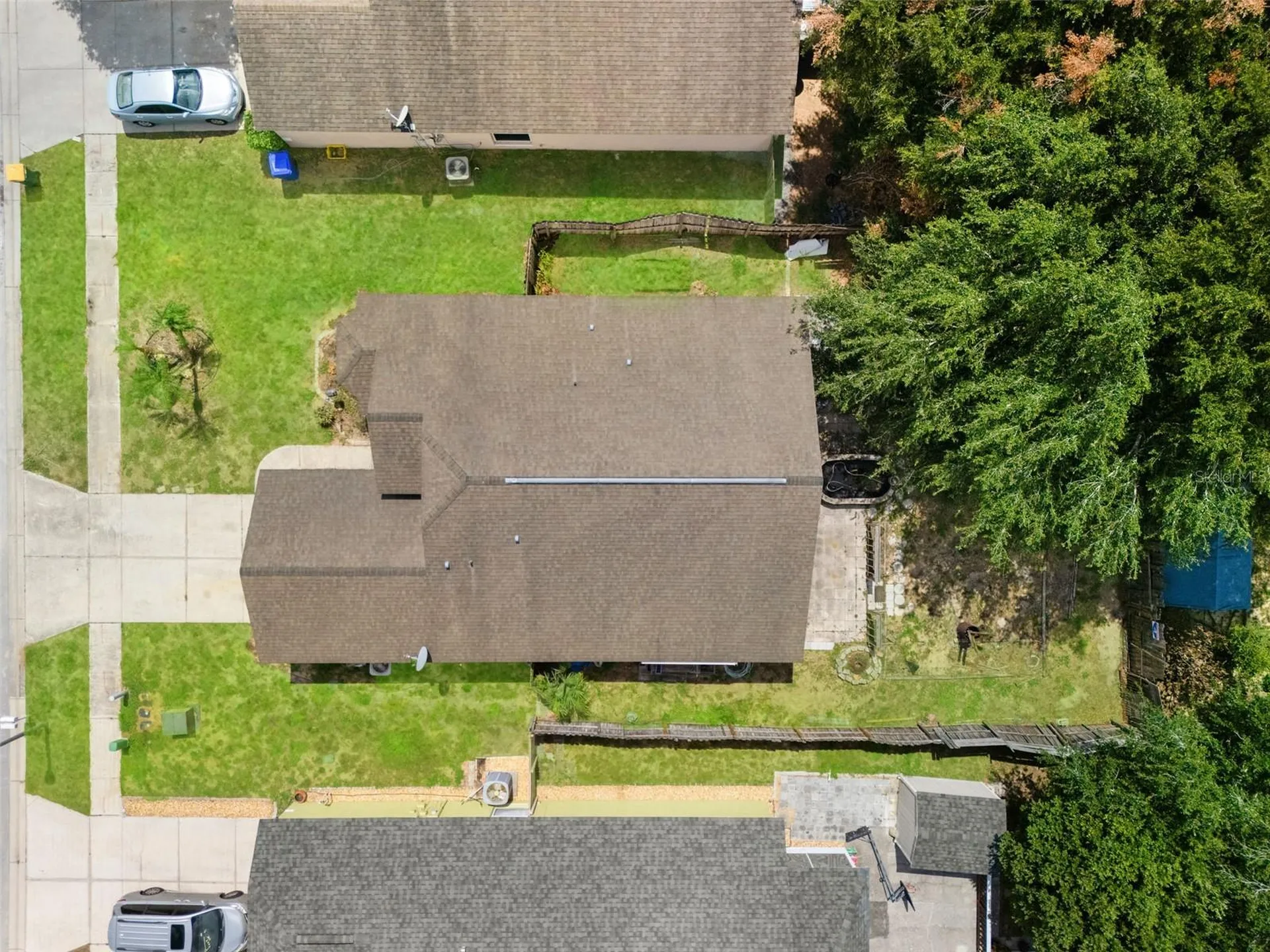 2318 Barons Court Tavares FL 32778