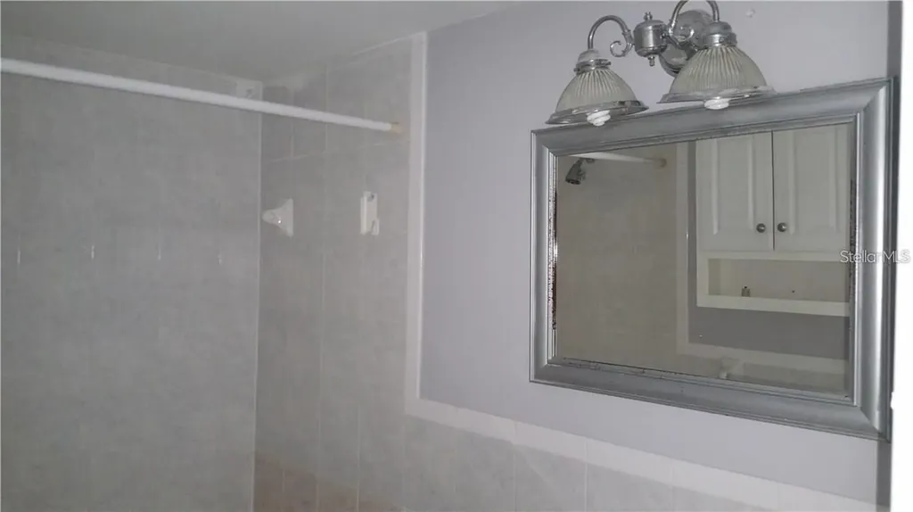 1019 Peninsula Road Tarpon Springs FL 34689