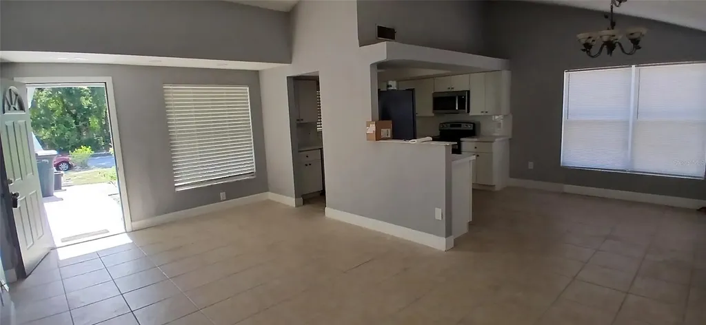 1019 Peninsula Road Tarpon Springs FL 34689