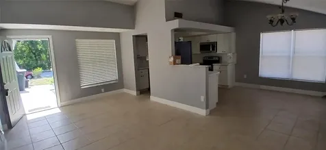 1019 Peninsula Road Tarpon Springs FL 34689