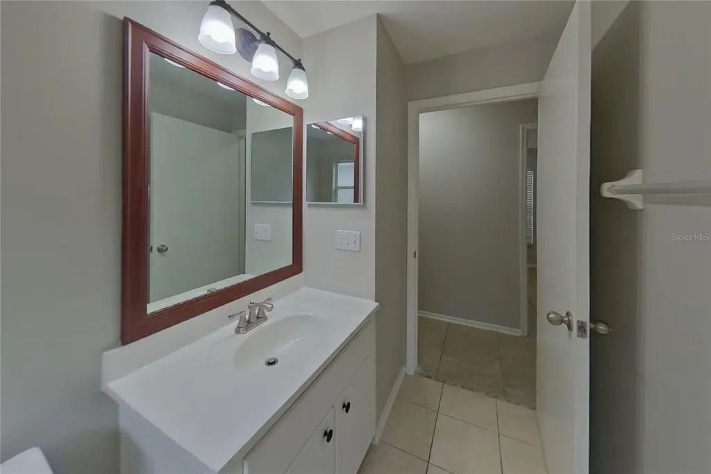 Apopka FL 32703