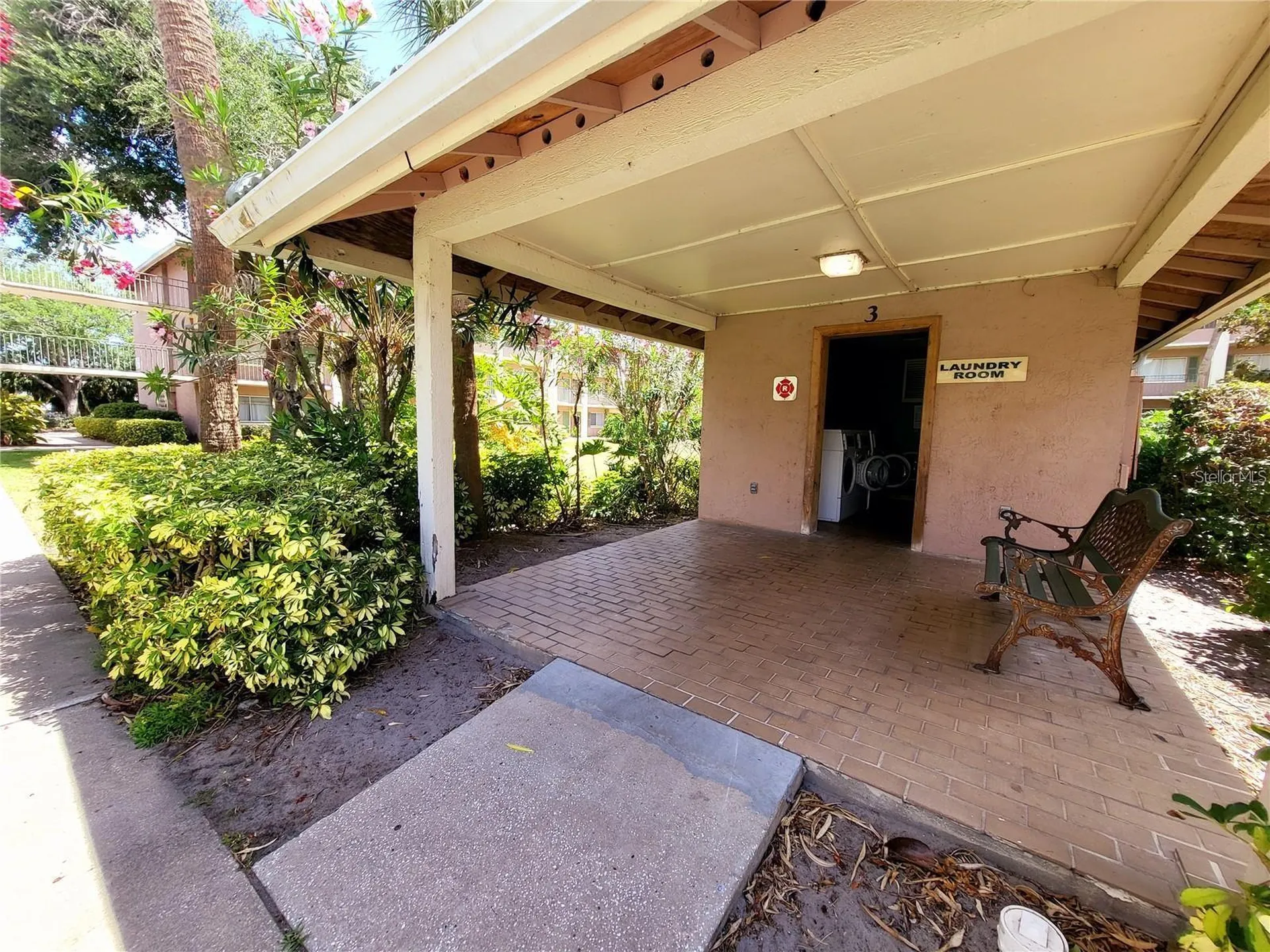 133 Oyster Bay Circle Altamonte Springs FL 32701