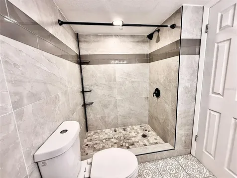 133 Oyster Bay Circle Altamonte Springs FL 32701