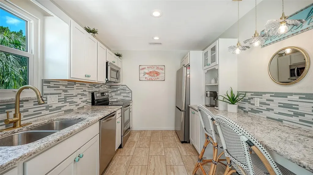 6327 Gulf Drive Holmes Beach FL 34217