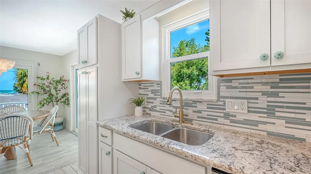 6327 Gulf Drive Holmes Beach FL 34217