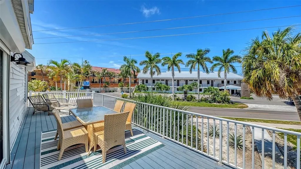 6327 Gulf Drive Holmes Beach FL 34217