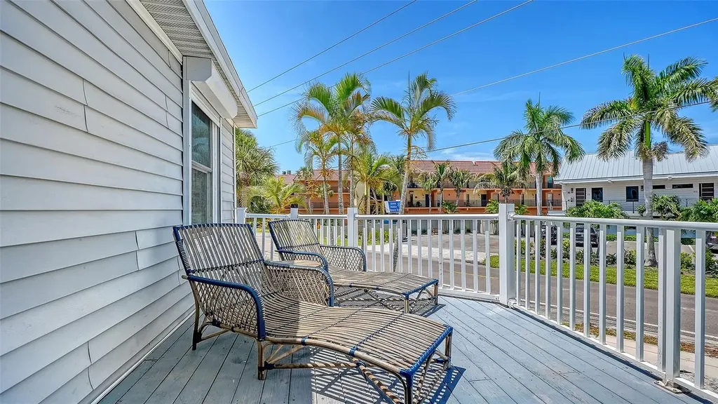 6327 Gulf Drive Holmes Beach FL 34217