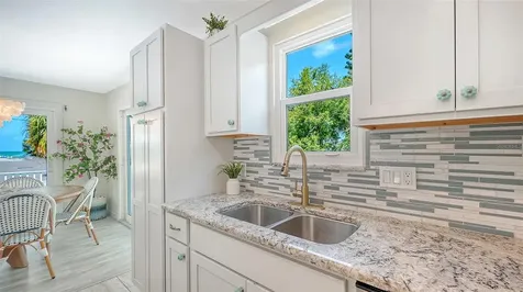 6327 Gulf Drive Holmes Beach FL 34217