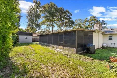 207 W Wheeler Road Seffner FL 33584