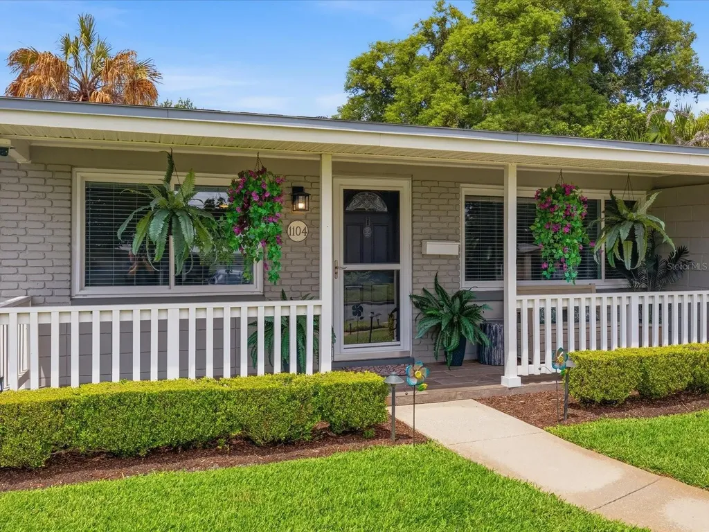 1104 Kasper Drive Orlando FL 32806