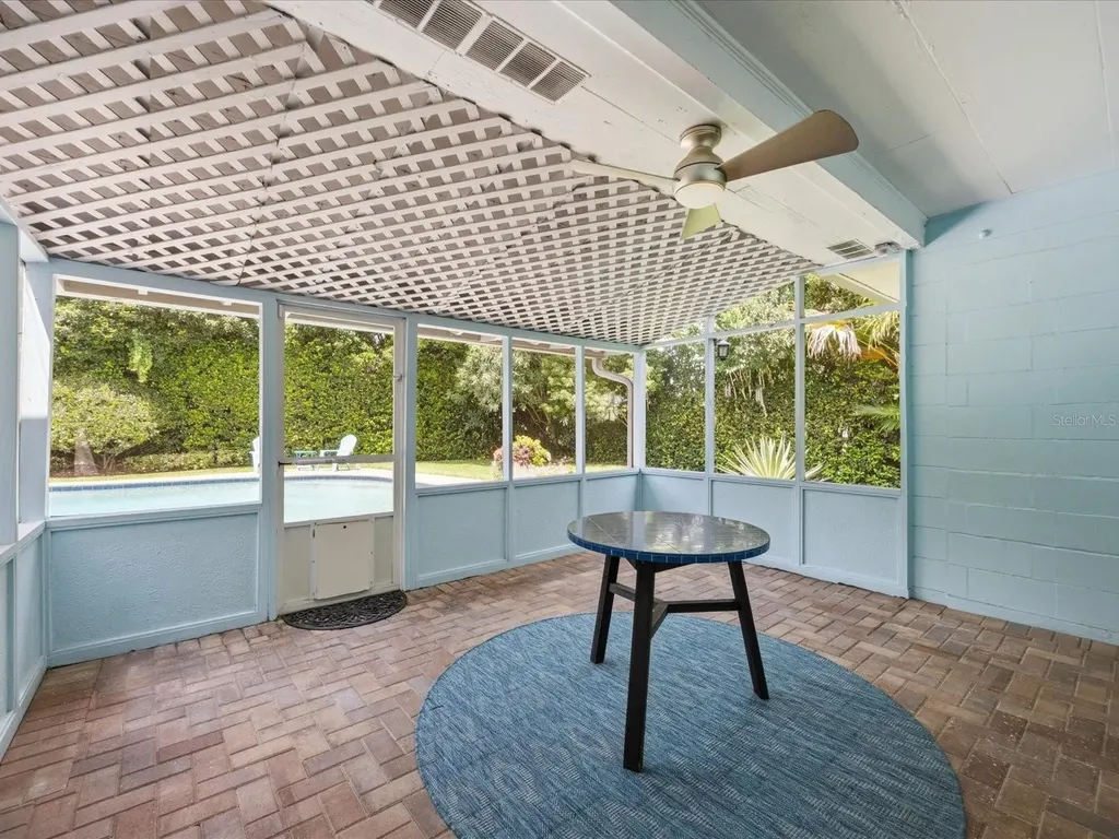 1104 Kasper Drive Orlando FL 32806