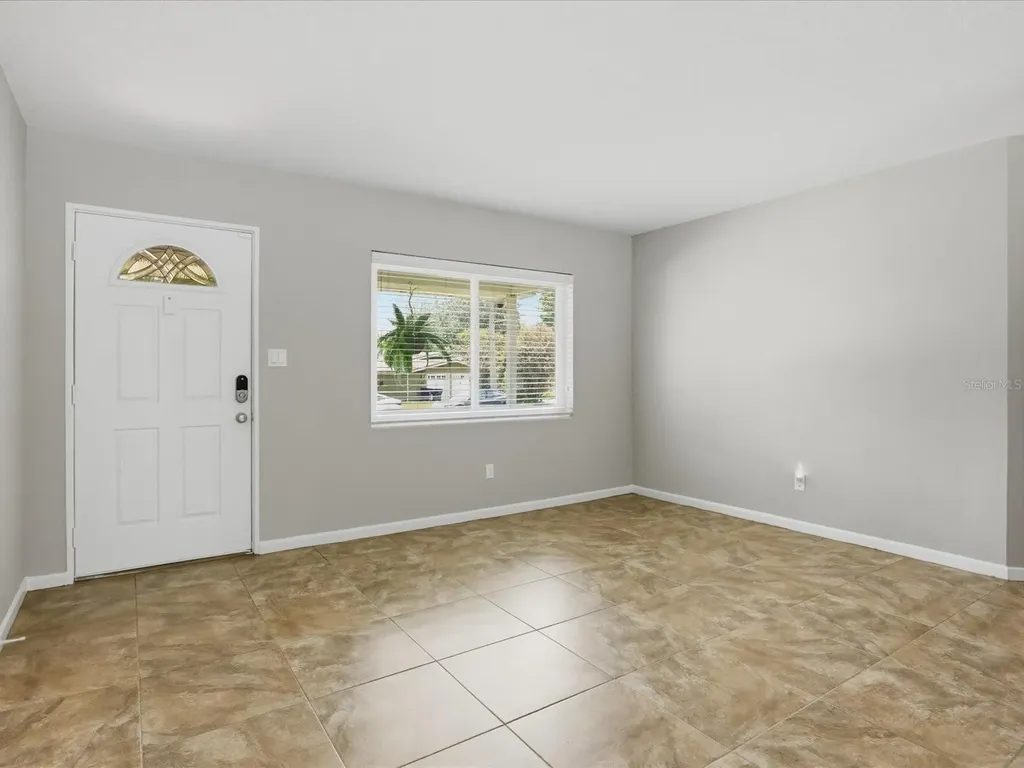 1104 Kasper Drive Orlando FL 32806