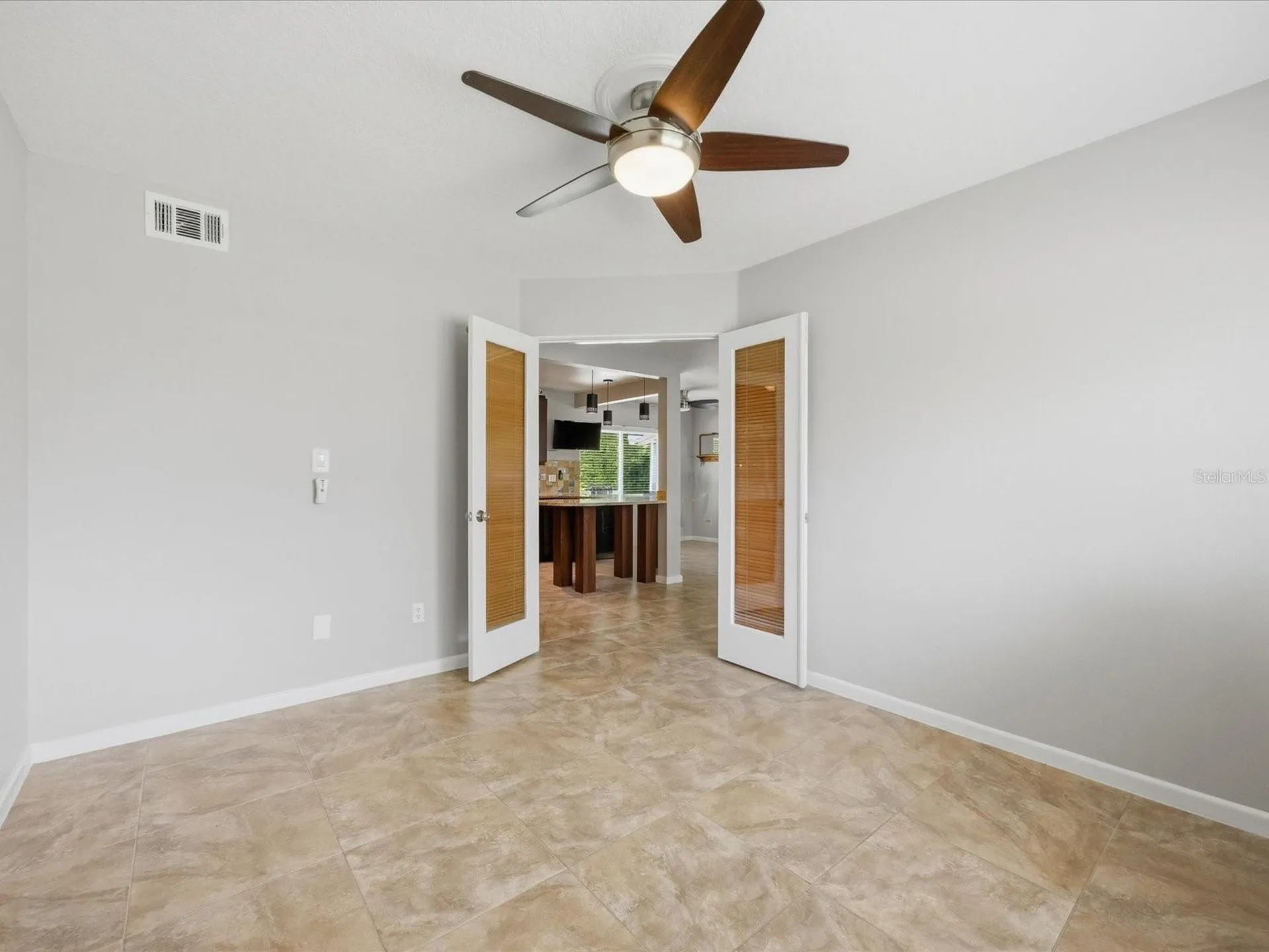 1104 Kasper Drive Orlando FL 32806
