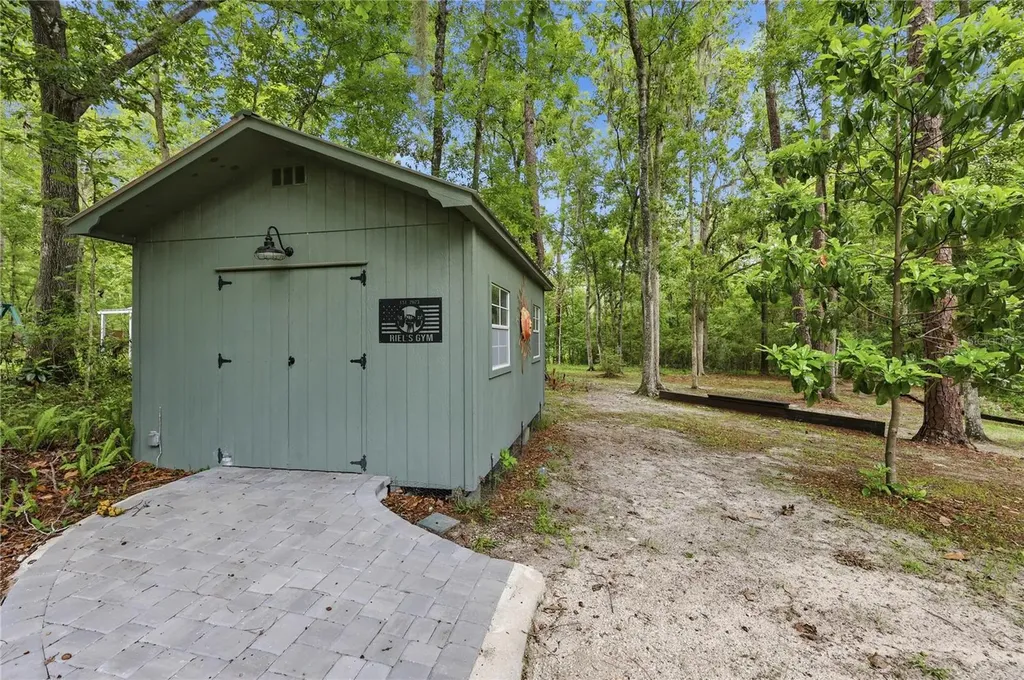 10835 NW 18th Court Gainesville FL 32606