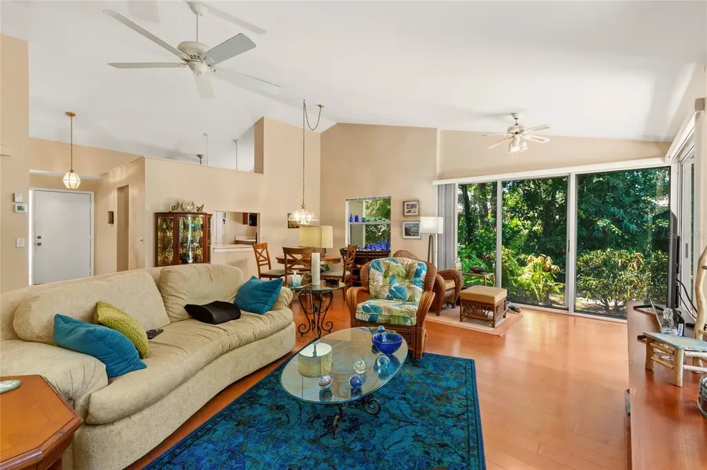 4845 Village Gardens Drive Sarasota FL 34234