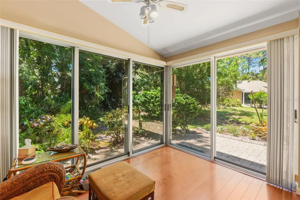 4845 Village Gardens Drive Sarasota FL 34234