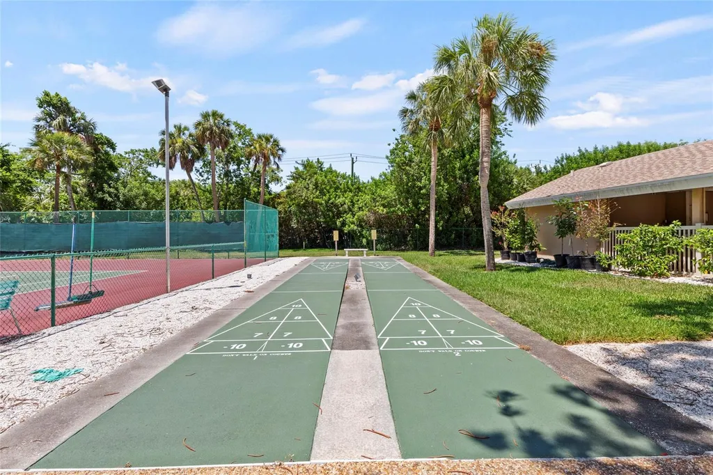 4845 Village Gardens Drive Sarasota FL 34234
