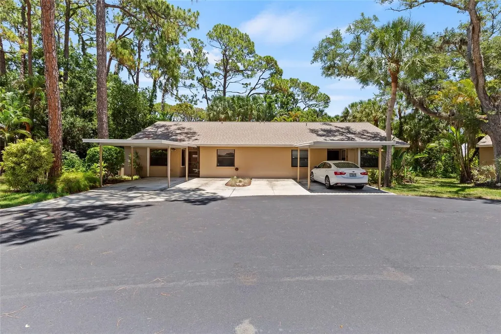 4845 Village Gardens Drive Sarasota FL 34234