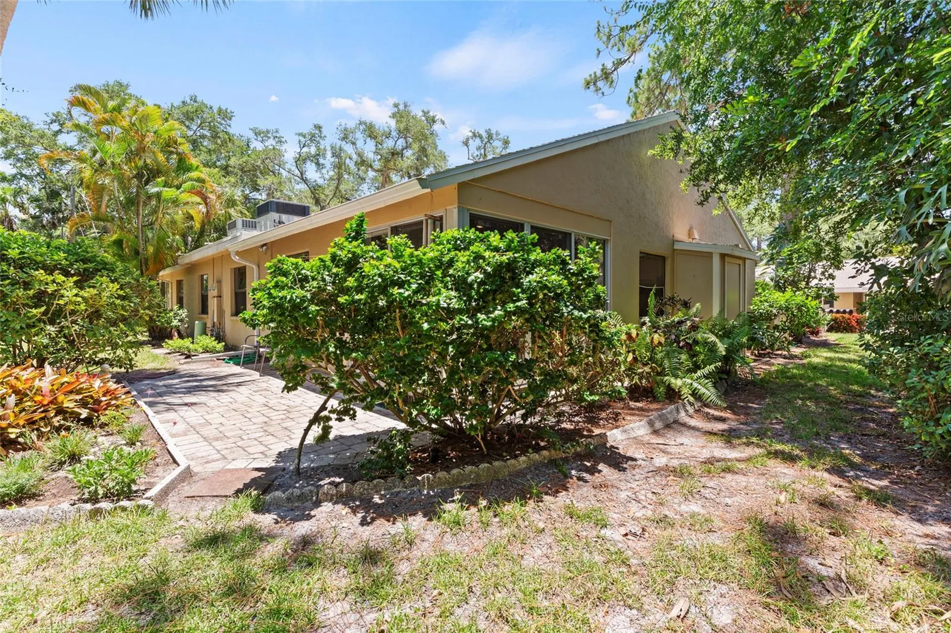 4845 Village Gardens Drive Sarasota FL 34234
