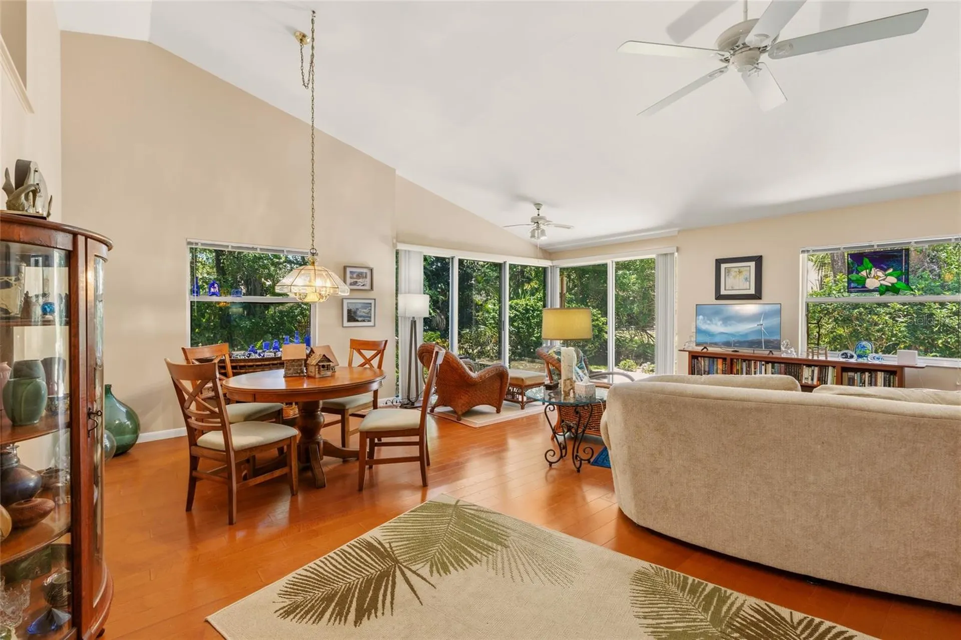 4845 Village Gardens Drive Sarasota FL 34234