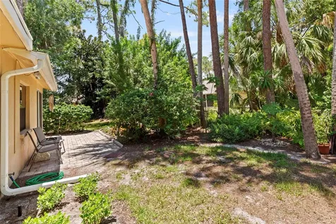 4845 Village Gardens Drive Sarasota FL 34234