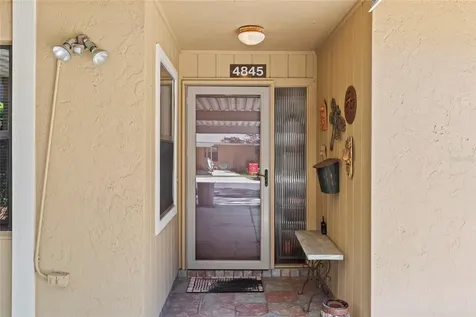 4845 Village Gardens Drive Sarasota FL 34234