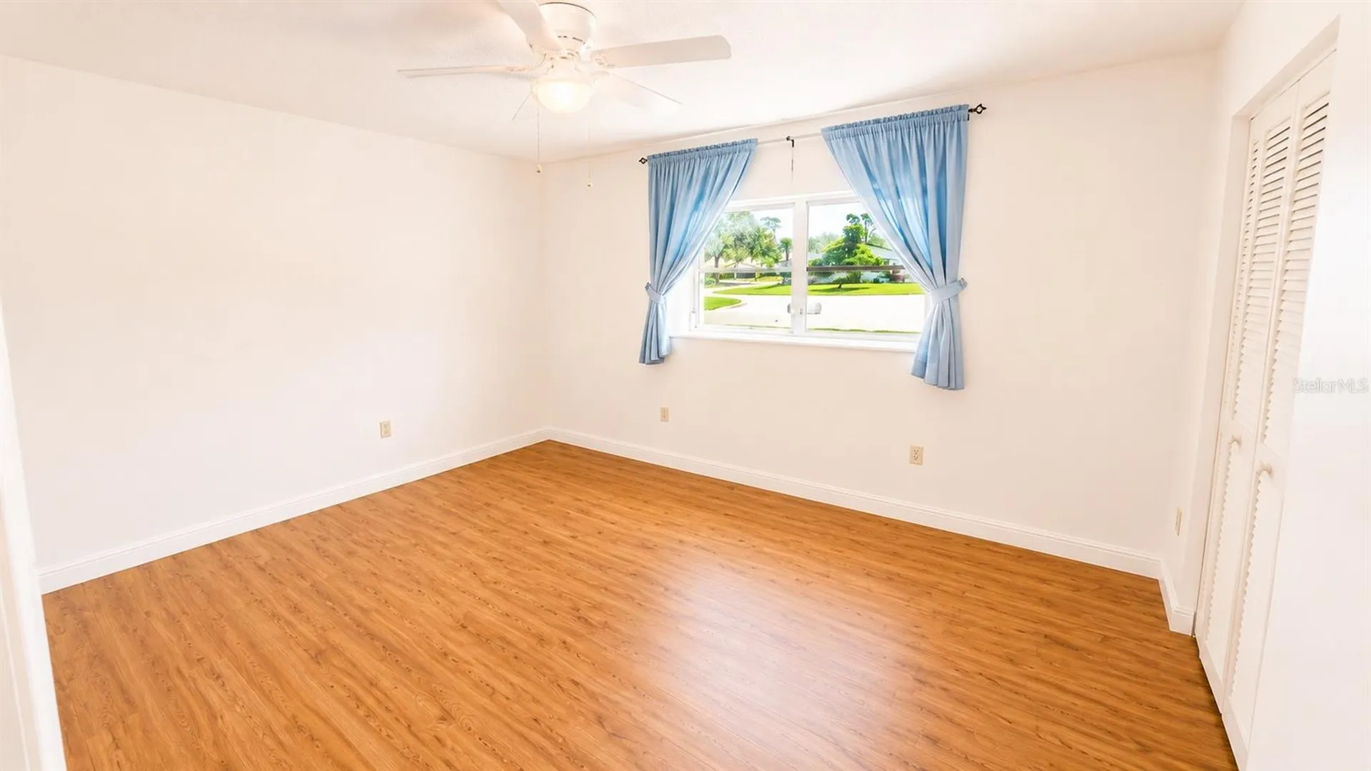 1624 Whitehead Drive Sarasota FL 34232