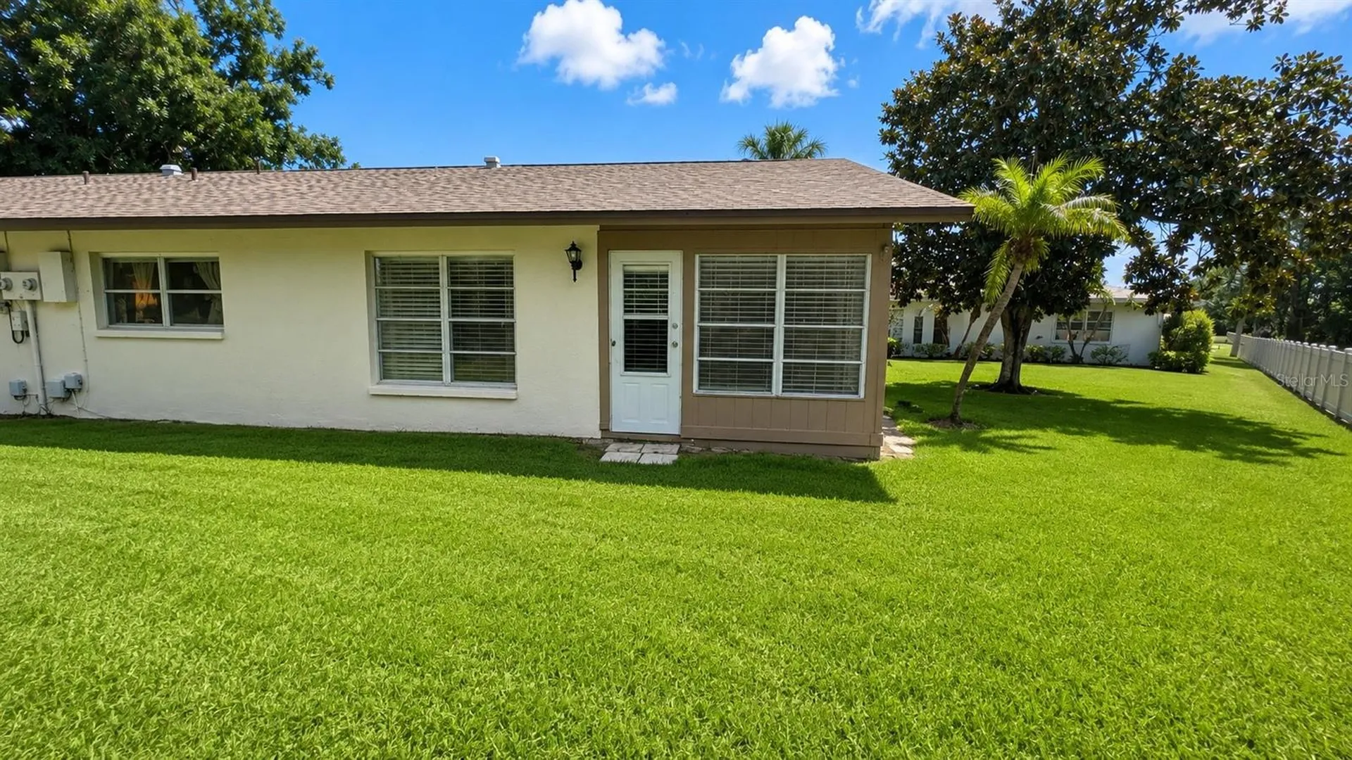 1624 Whitehead Drive Sarasota FL 34232