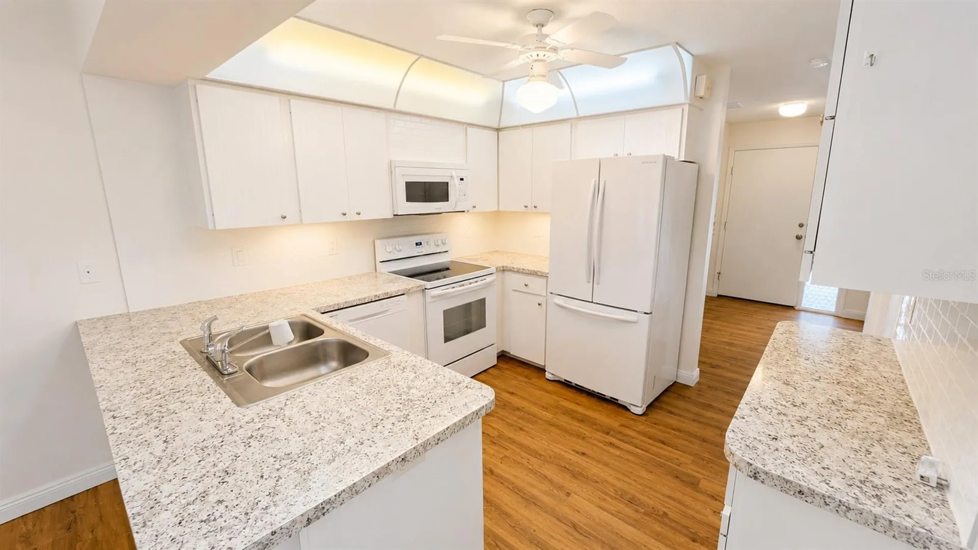 1624 Whitehead Drive Sarasota FL 34232