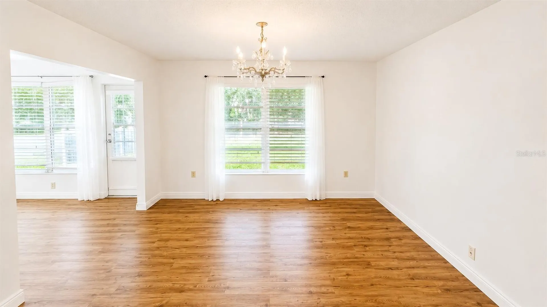 1624 Whitehead Drive Sarasota FL 34232