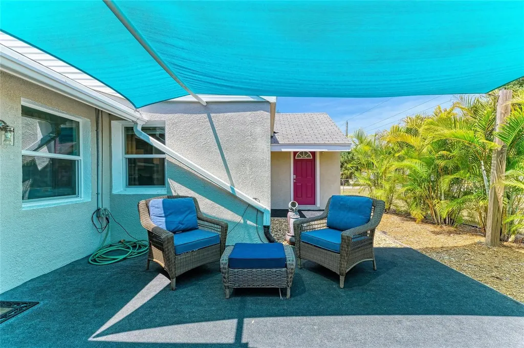 901 Oak Street SW Ruskin FL 33570