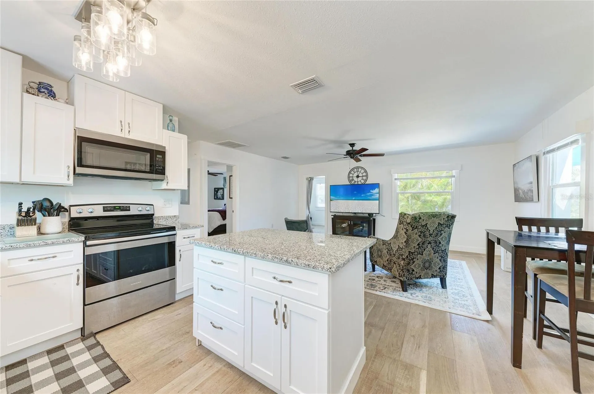 901 Oak Street SW Ruskin FL 33570