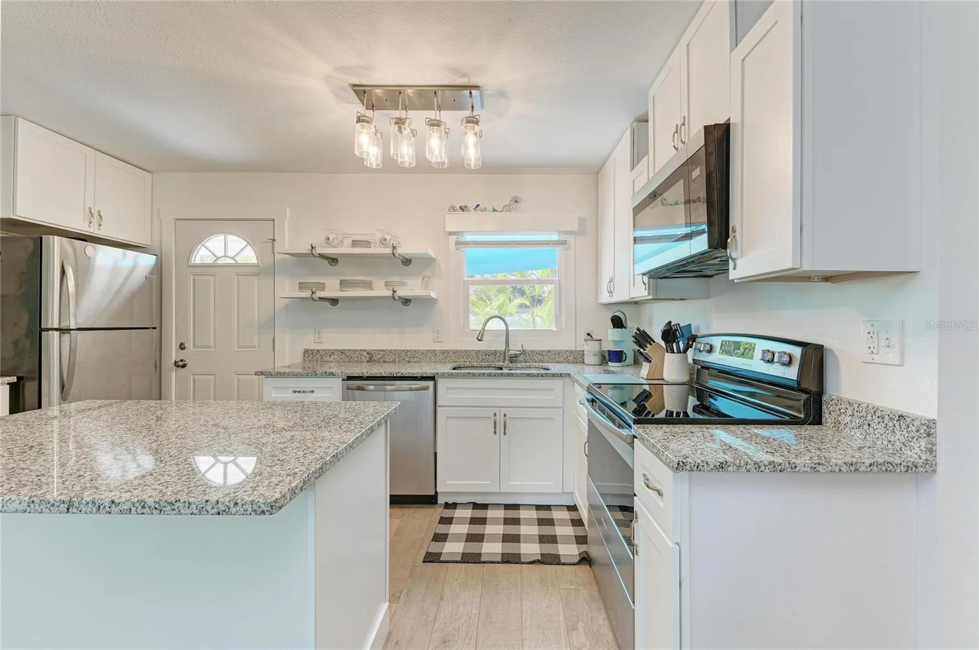 901 Oak Street SW Ruskin FL 33570