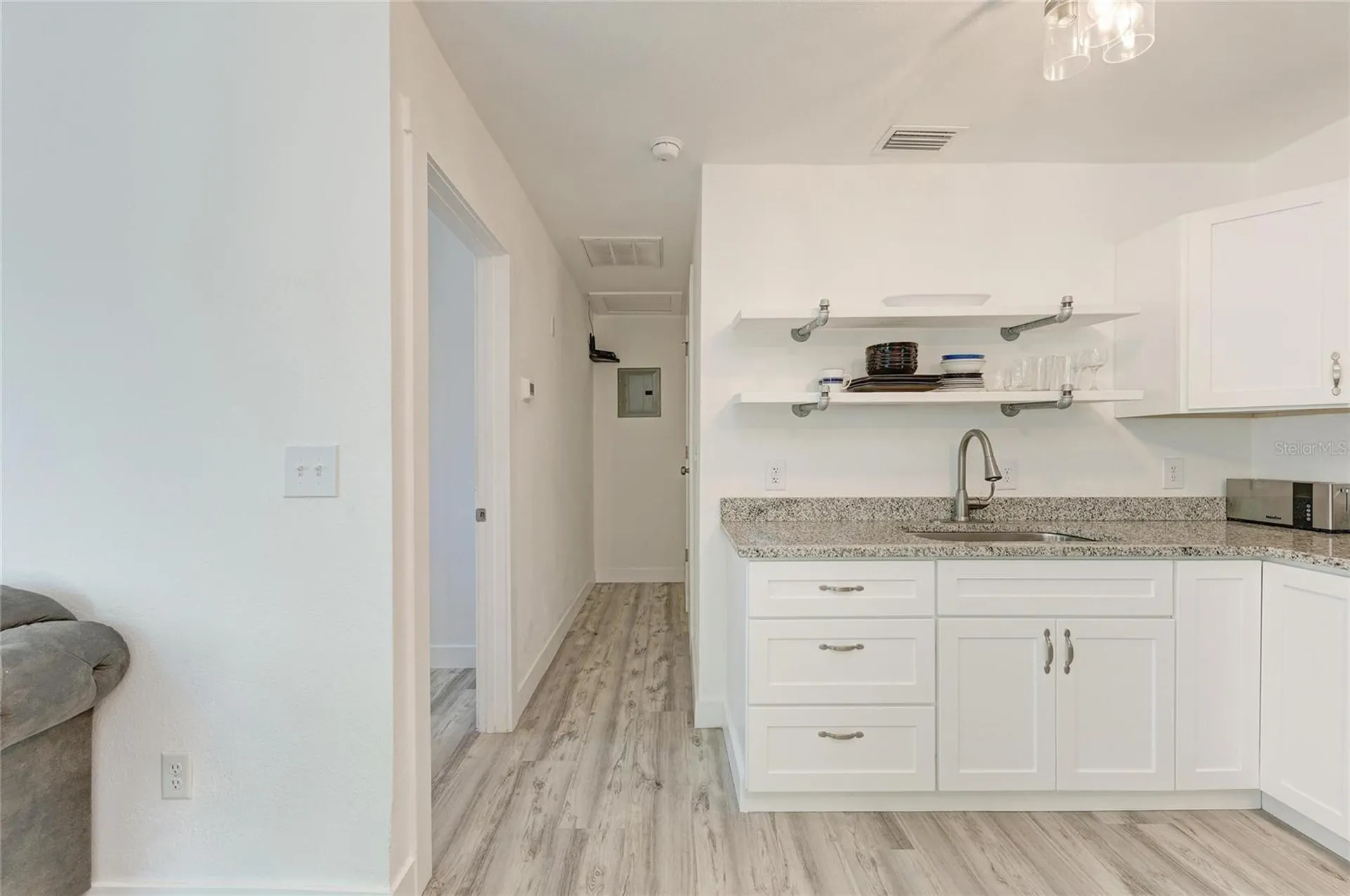 901 Oak Street SW Ruskin FL 33570