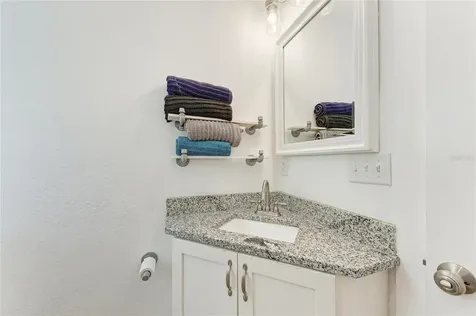 901 Oak Street SW Ruskin FL 33570
