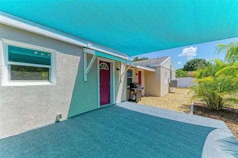 901 Oak Street SW Ruskin FL 33570