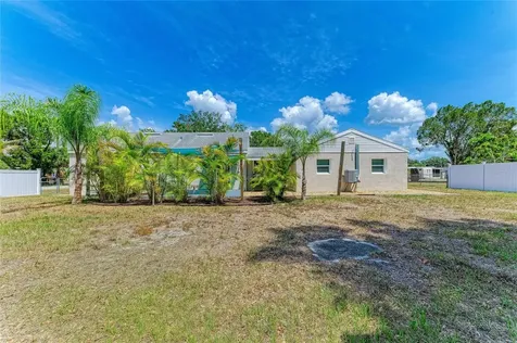901 Oak Street SW Ruskin FL 33570